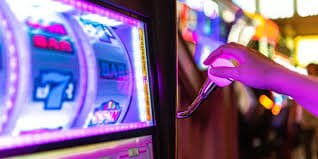 roll88 slot